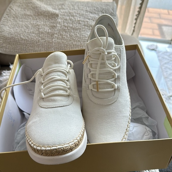 Michael Kors canvas sneaker - Picture 3 of 4